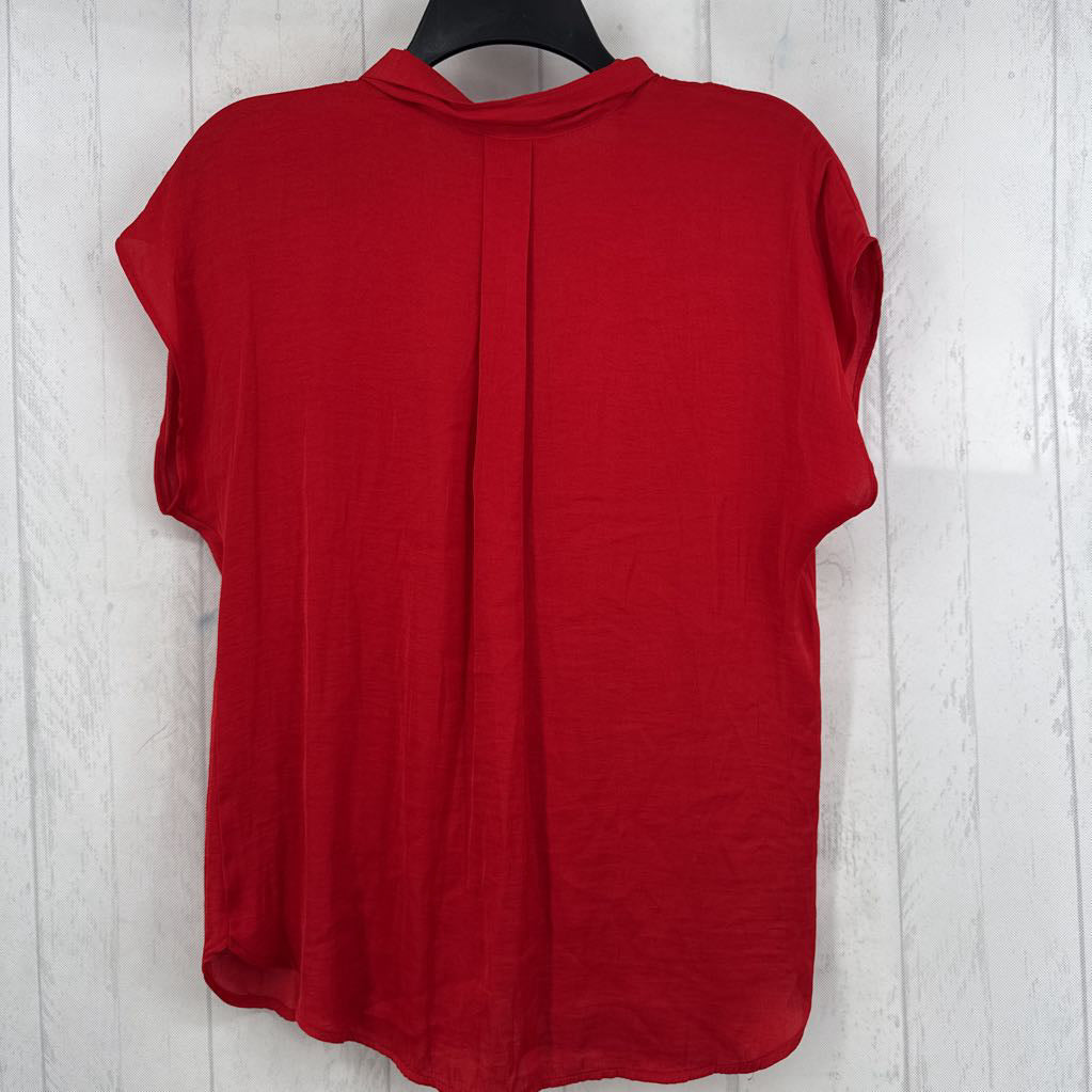 M button down s/s top