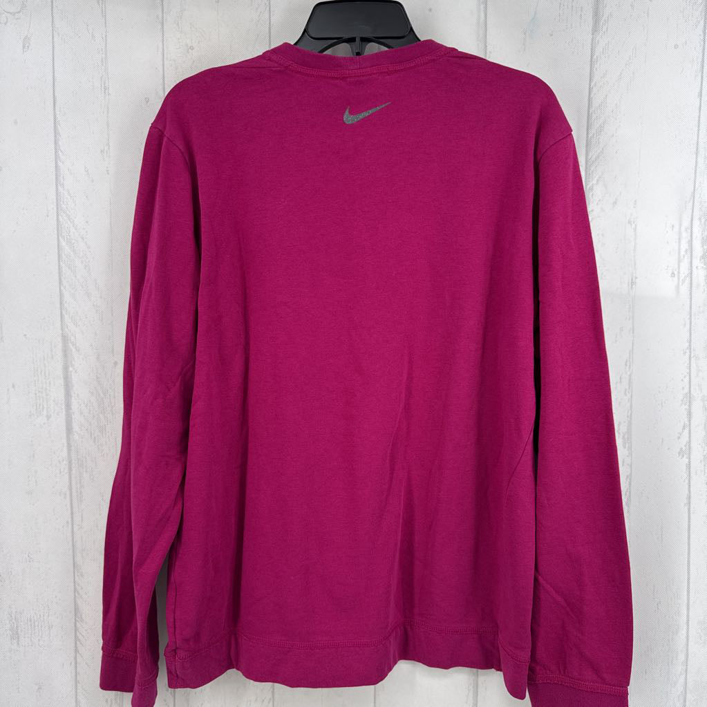 M crewneck sweatshirt