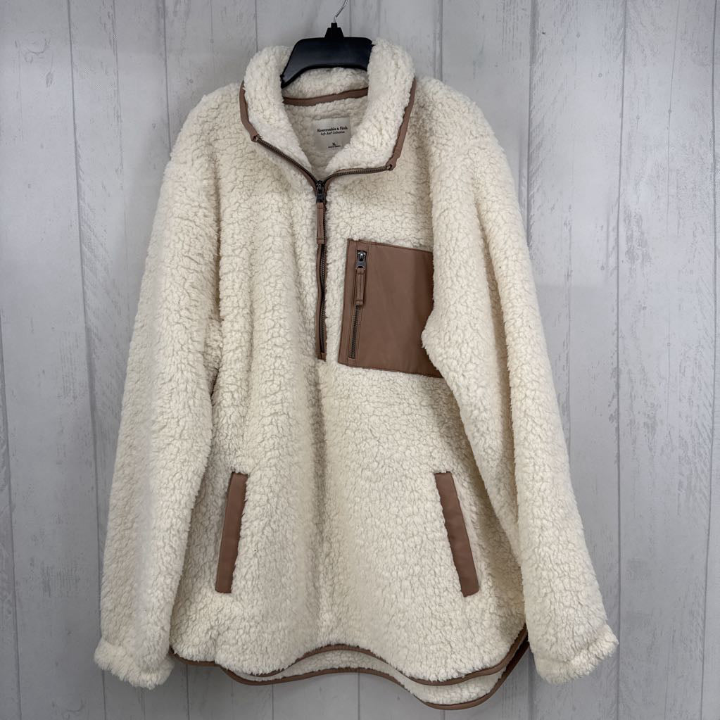 R80 XL sherpa 1/2 zip pullover
