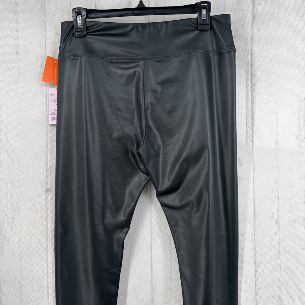 L faux leather legging
