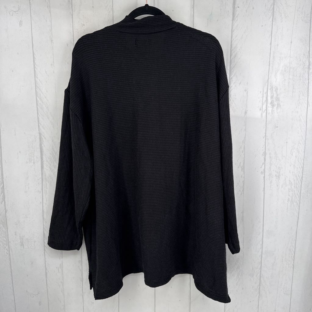 R57 22/24 ribbed mock neck l/s top