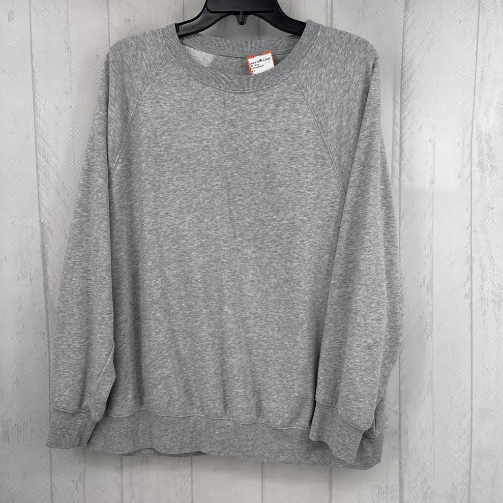 M crewneck sweatshirt