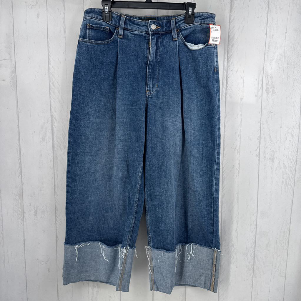 12 wide leg crop jean