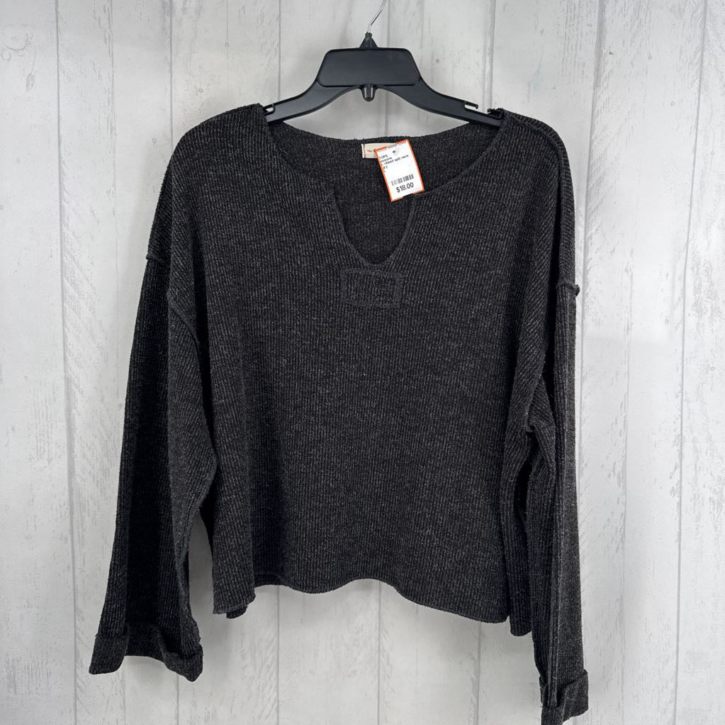 L ribbed split neck l/s top