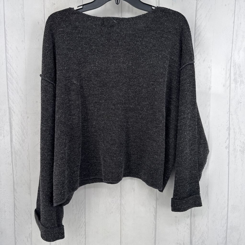 L ribbed split neck l/s top