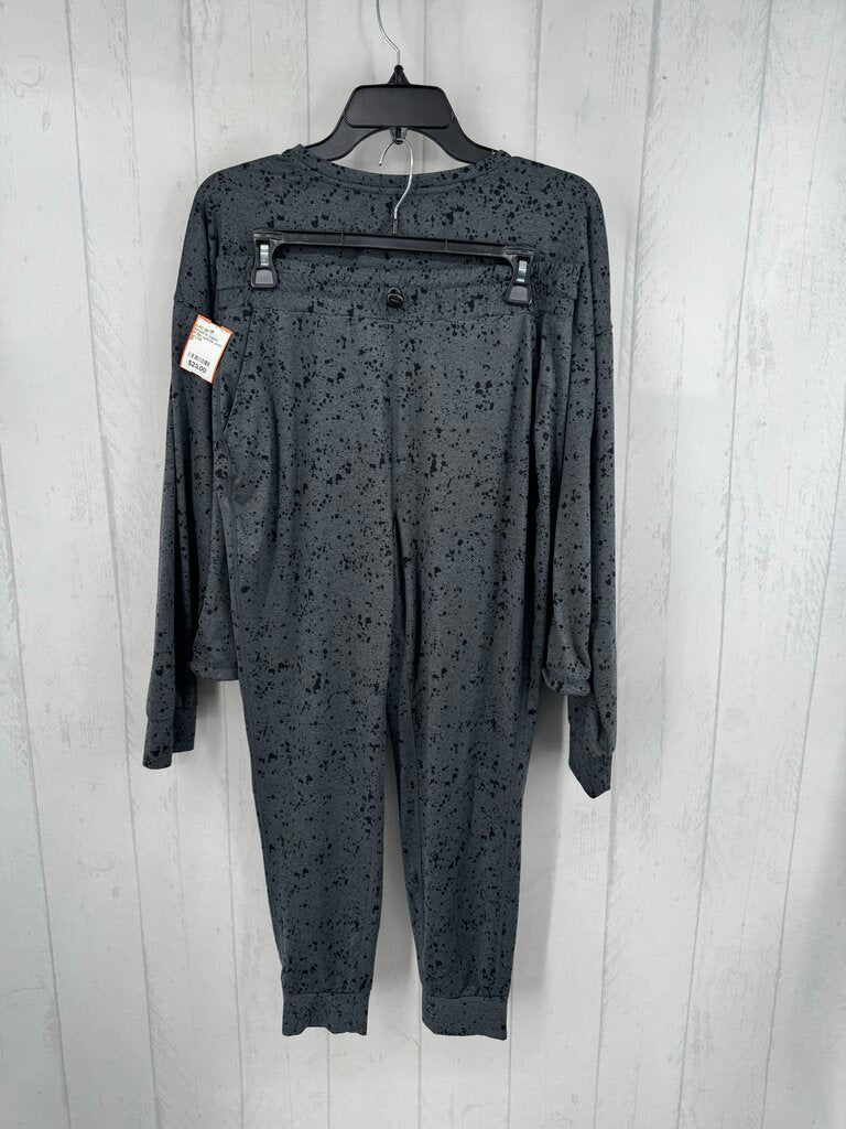 M 2pc splatter print pant set