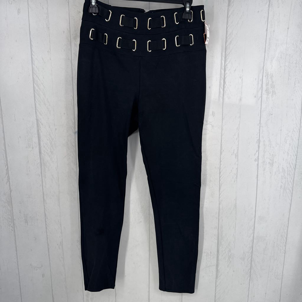 M gold hardware accent legging