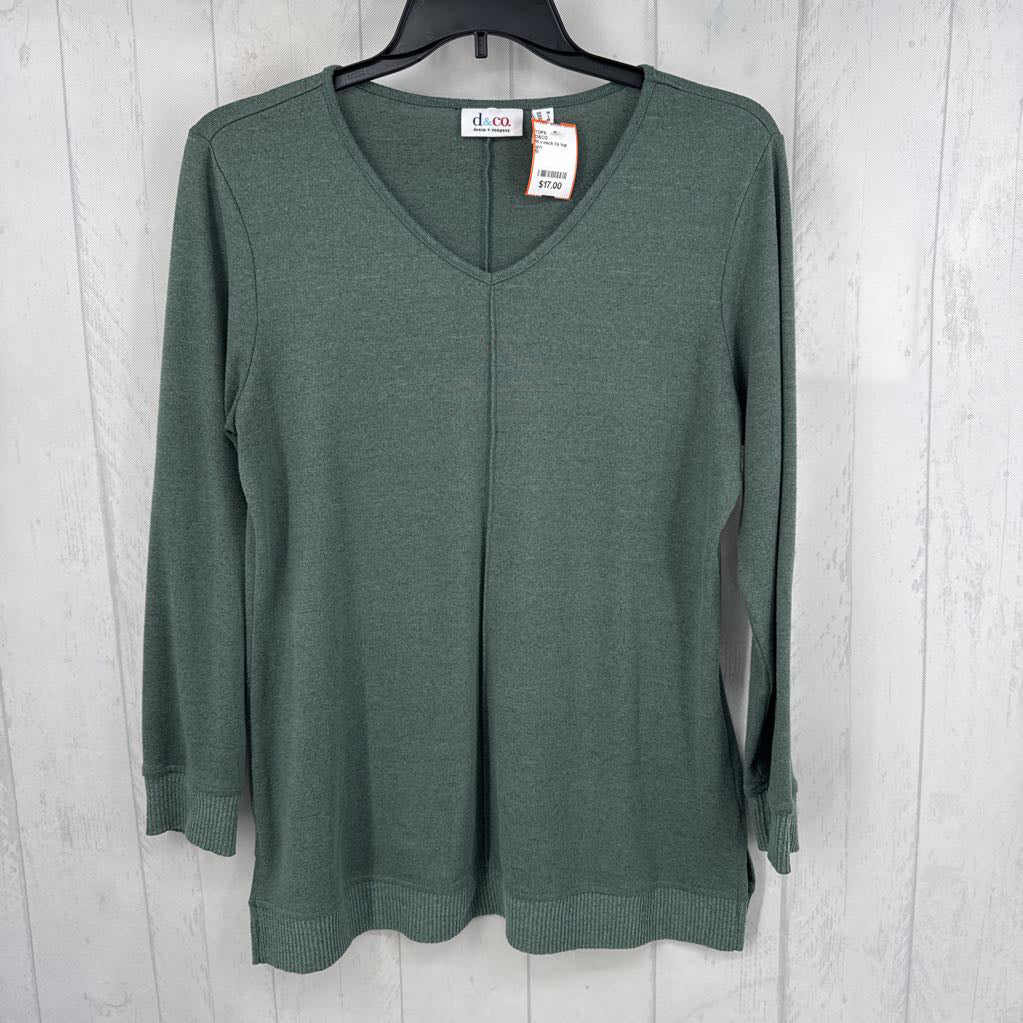 M v-neck l/s top