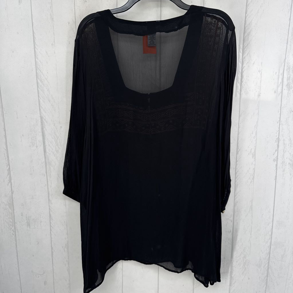 OX embroidered square neck 3/4 slv top