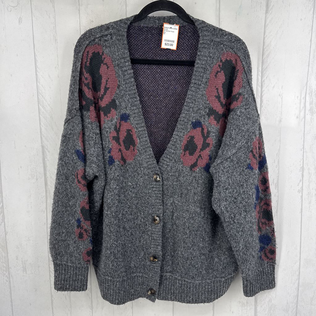 2X button front sweater
