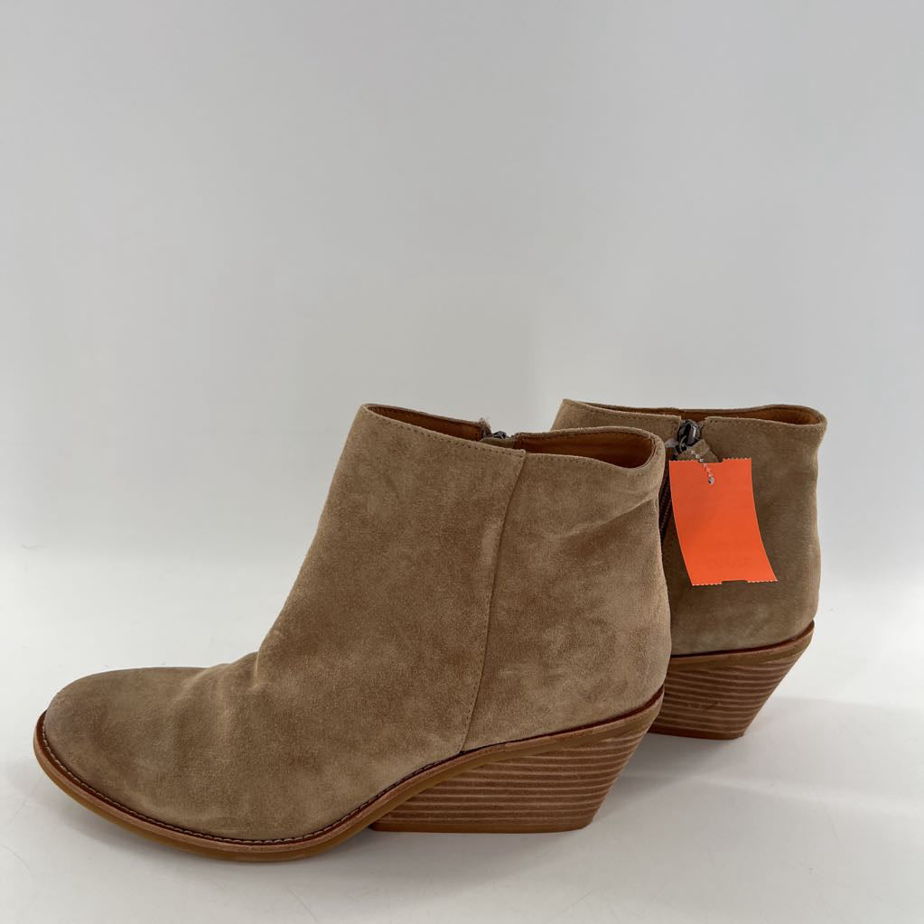 11 suede ankle boot