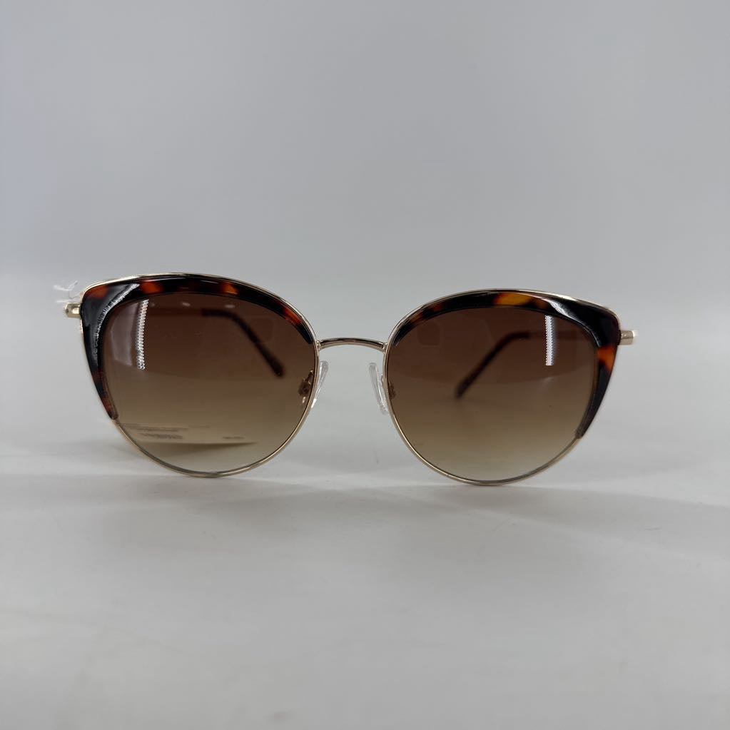 tortoise frame sunglasses