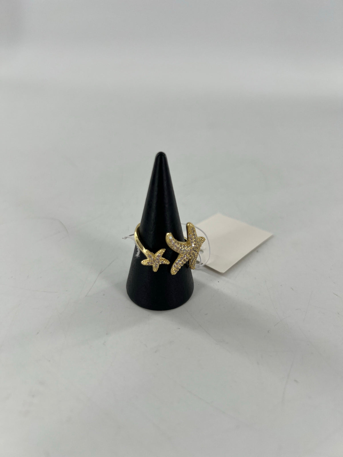 sz 8 gold starfish ring