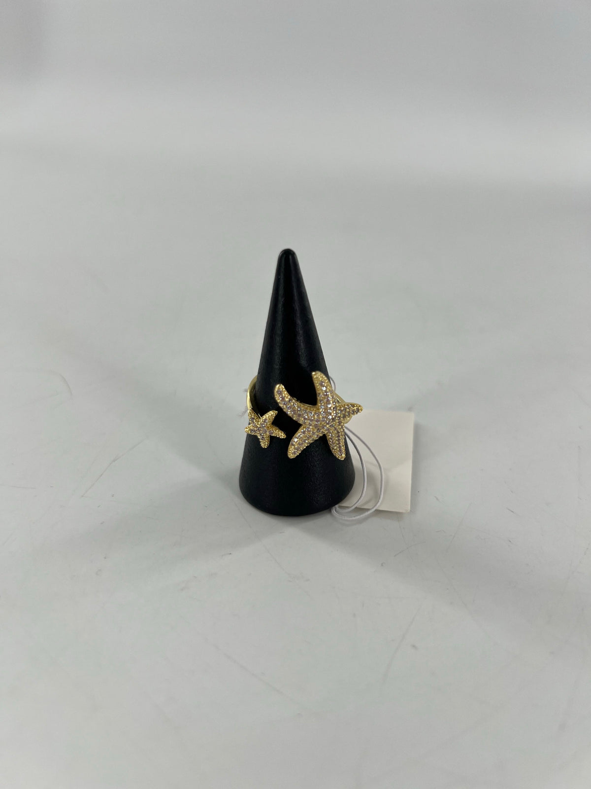 sz 8 gold starfish ring