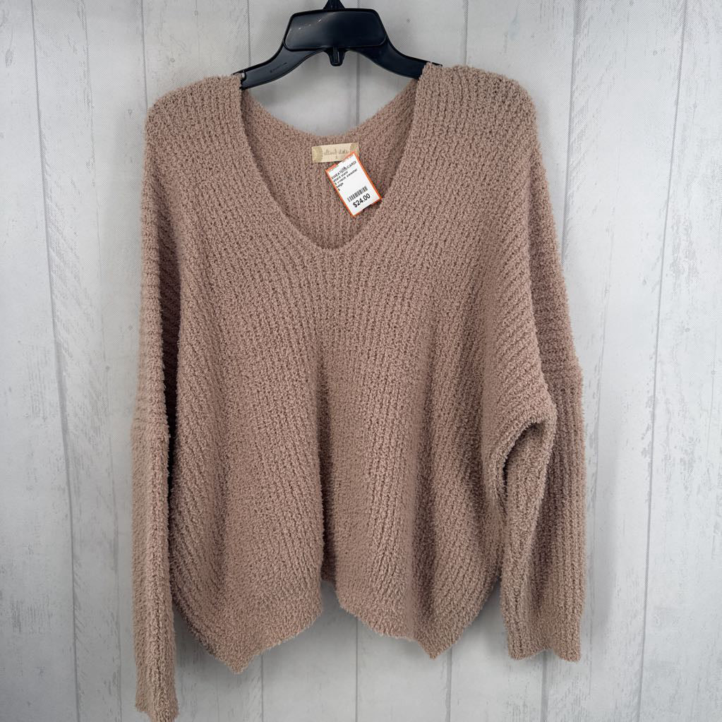 S v-neck sweater