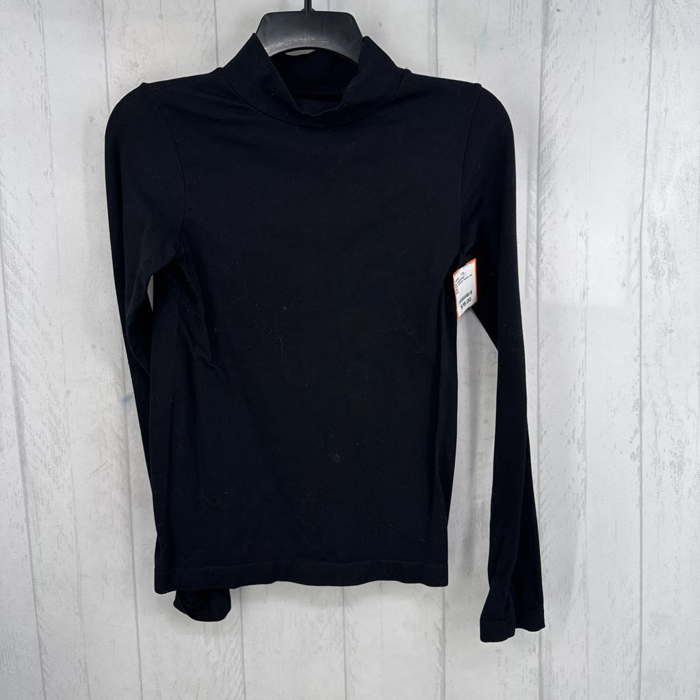 M/L mock neck l/s top
