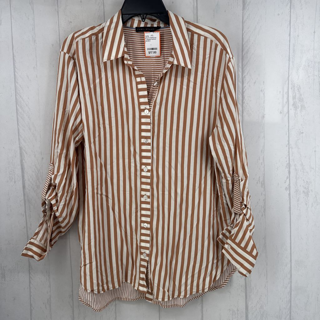 L striped button down tab slv top