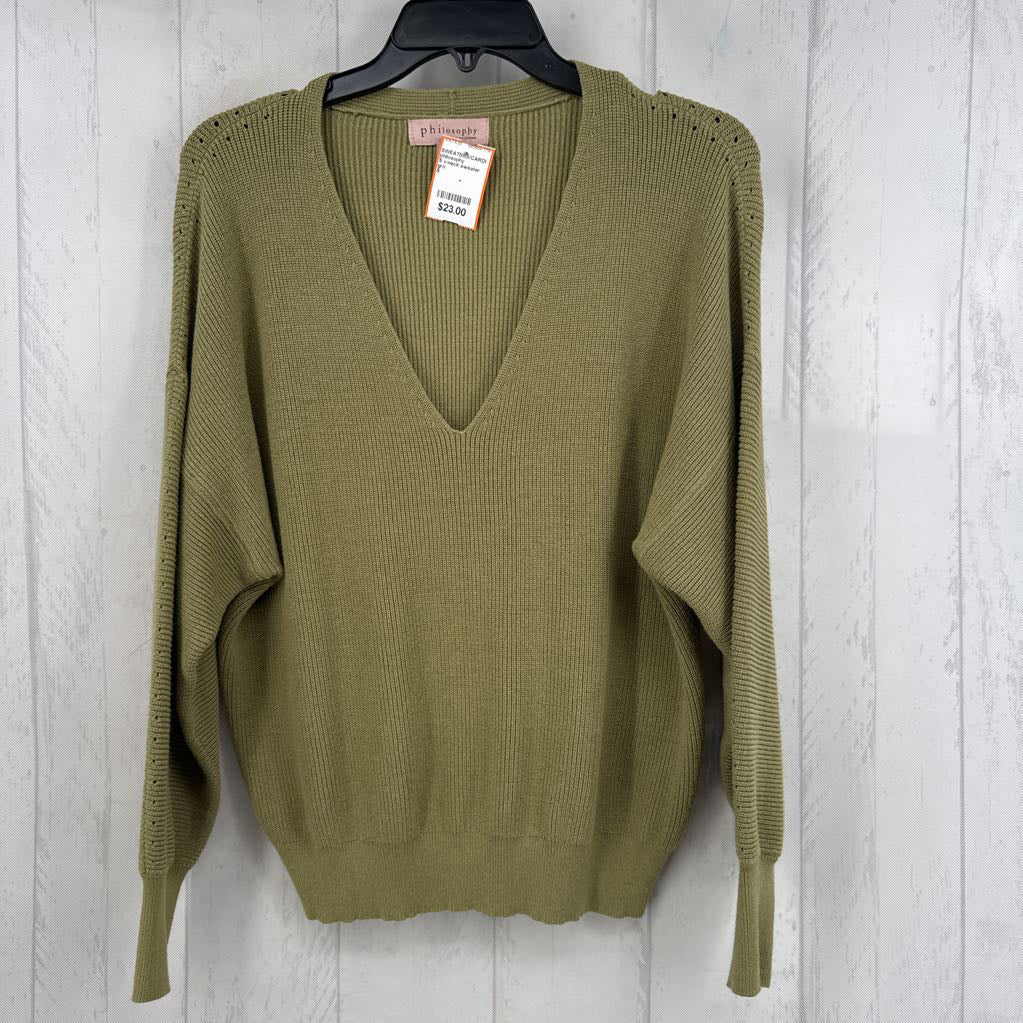 S v-neck sweater