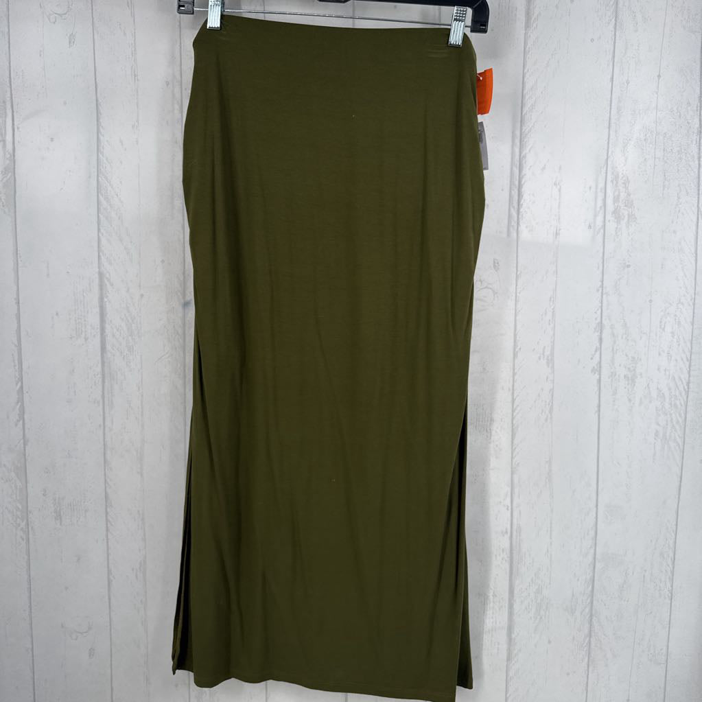XL pull-on maxi skirt