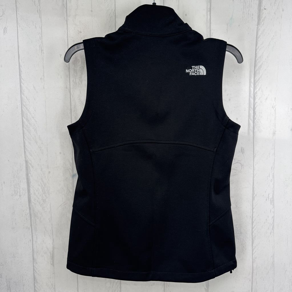 S zip-up vest