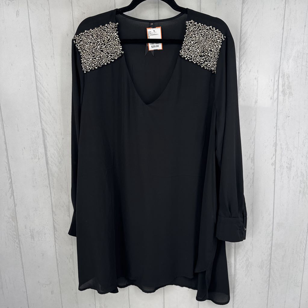 2X embelished v-neck l/s top