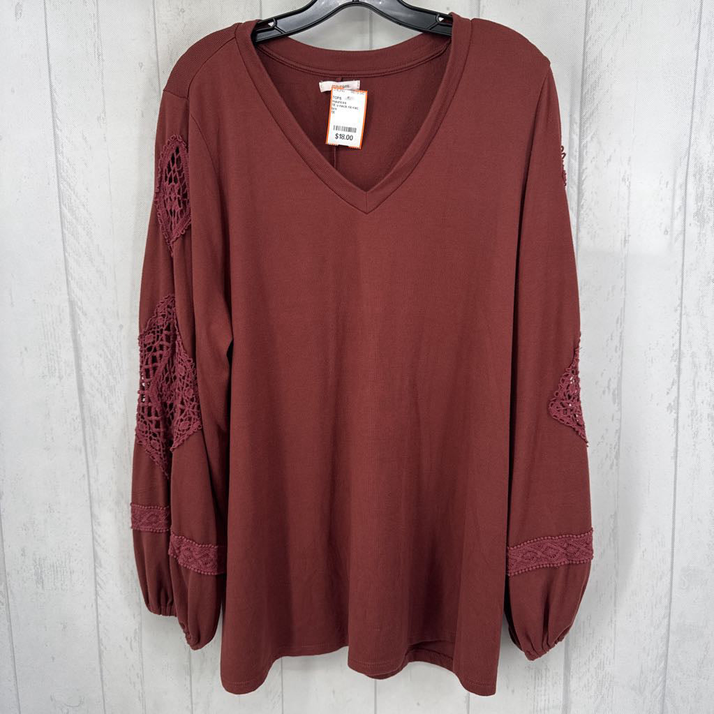 1X v-neck ric-rac slv top l/s