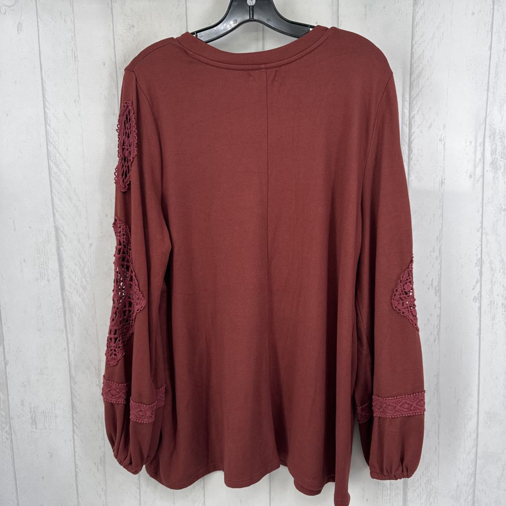 1X v-neck ric-rac slv top l/s