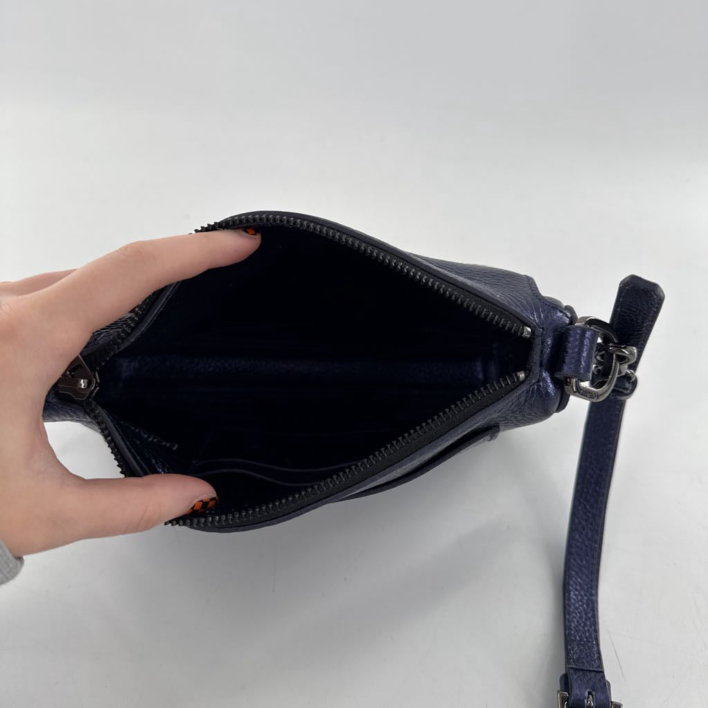 pebbled ront flap pocket metallic crossbody