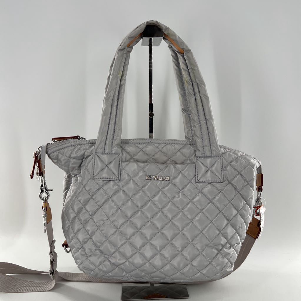 quilted top zip crossbody
