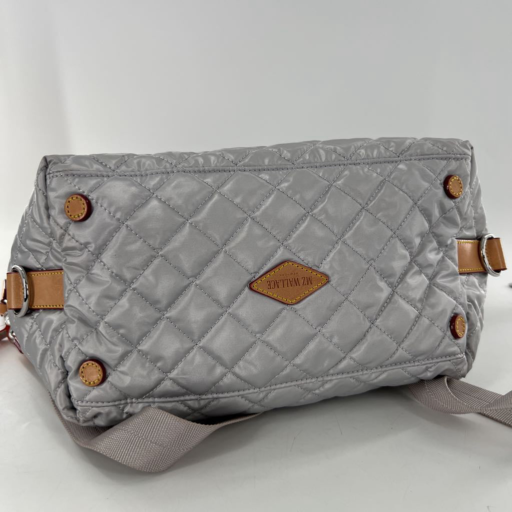 quilted top zip crossbody