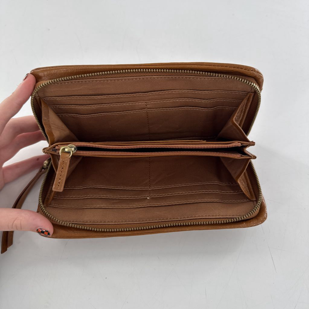 zip around wallet