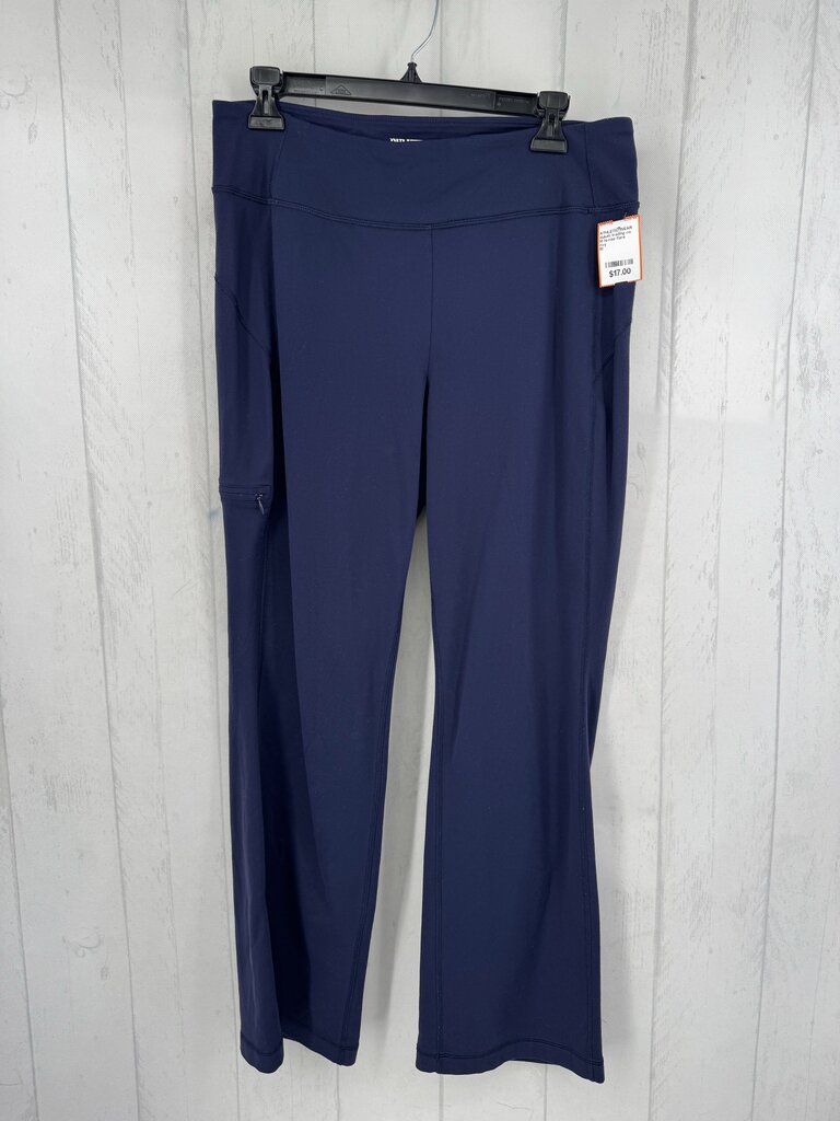 M hi-rise flare leggings