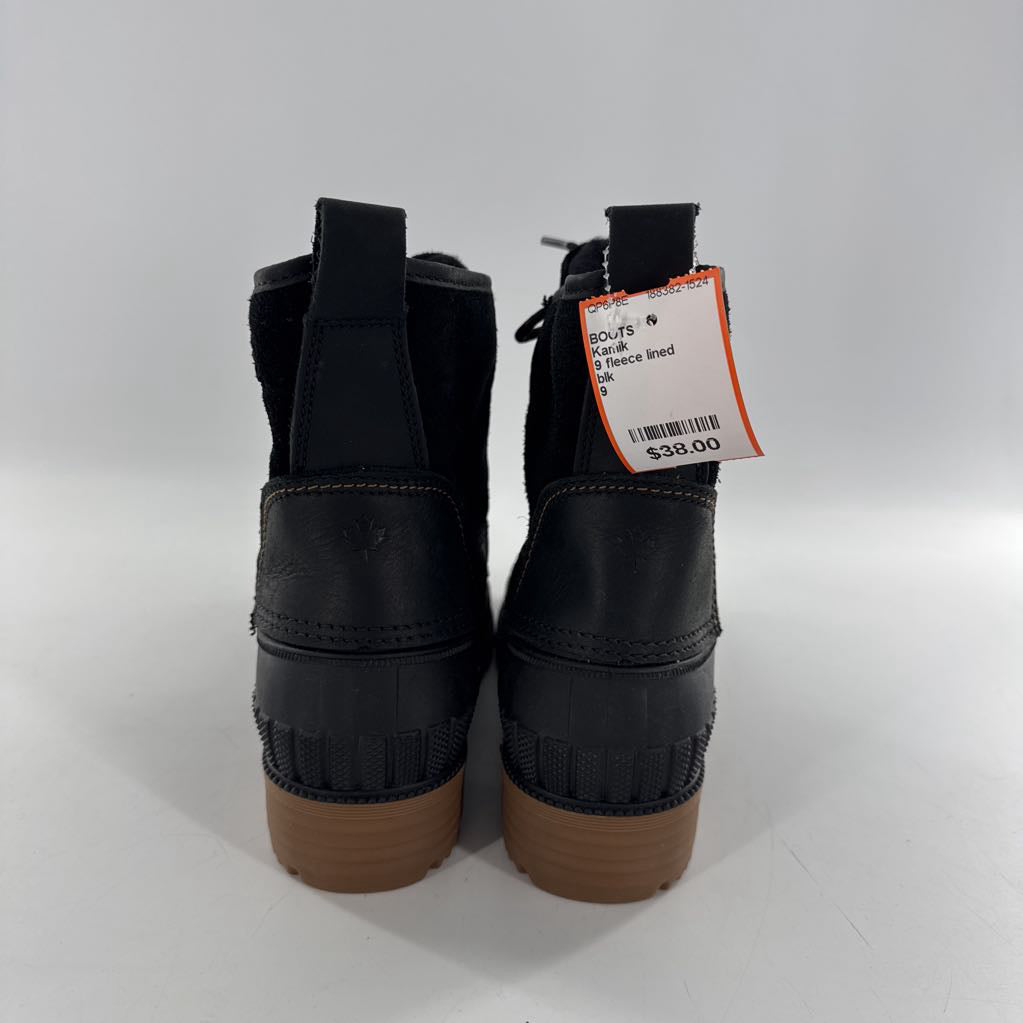 9 fleece lined waterproof boot