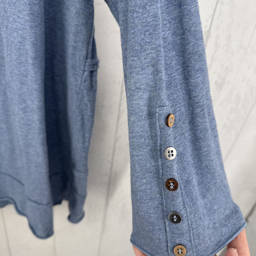XL button down 3/4 slv top