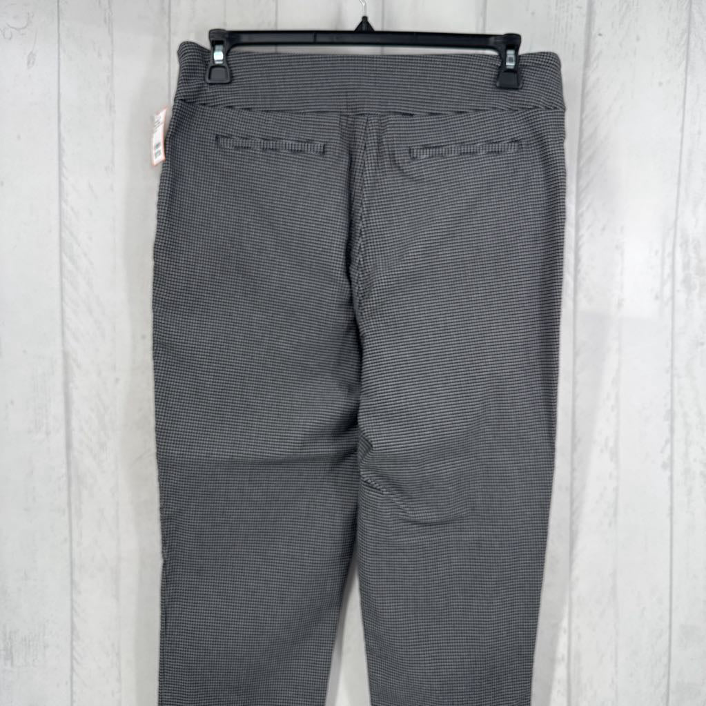 L checkered pull-on pant