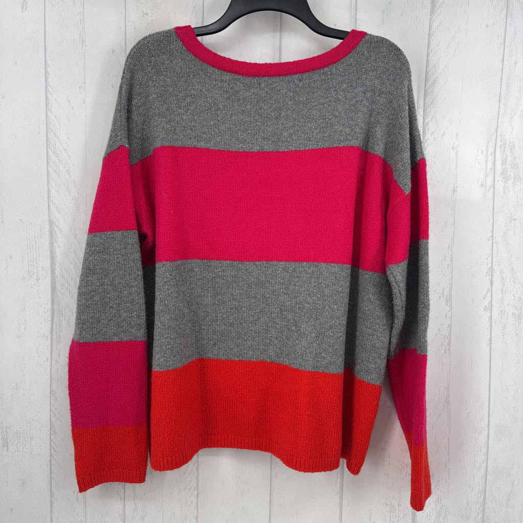 XL colorblock crewneck sweater