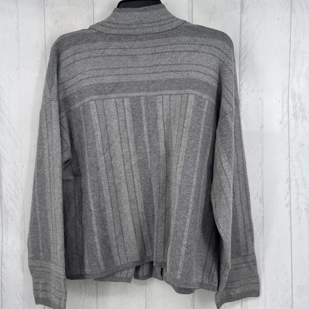 L strip pattern toggle button cardi