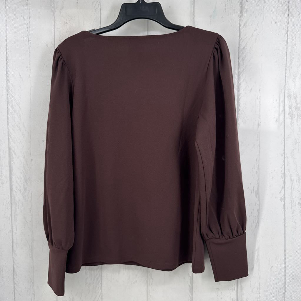 M square neck l/s top