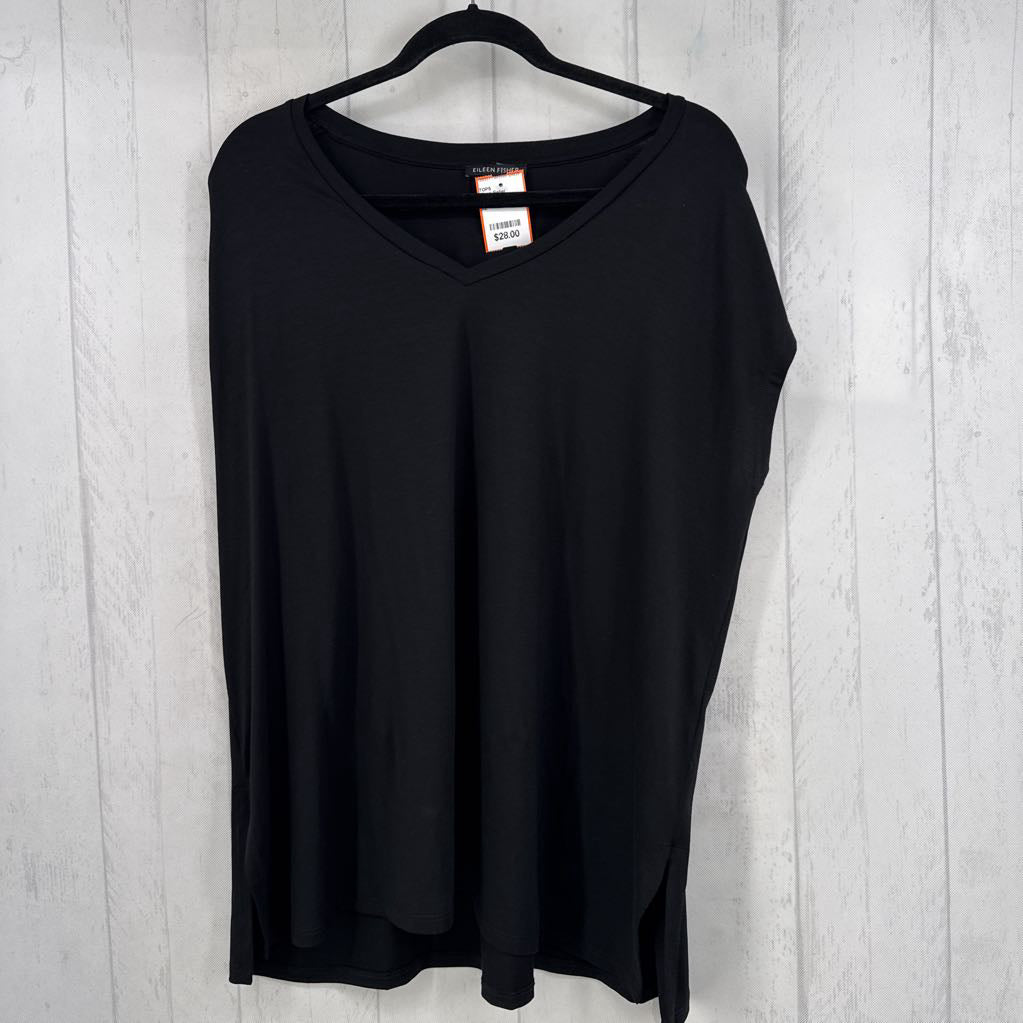 XL v-neck cap slv tee
