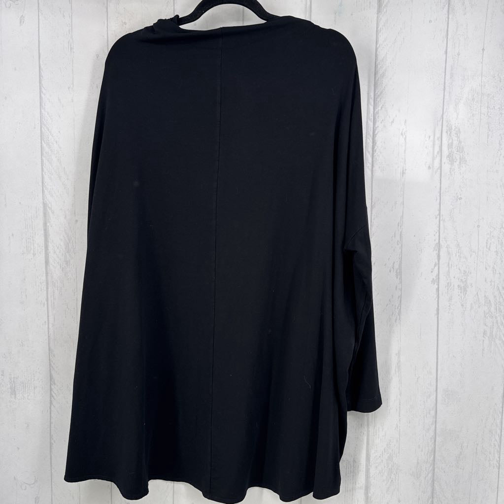 R 170 L boatneck drop shoulder hi-lo top