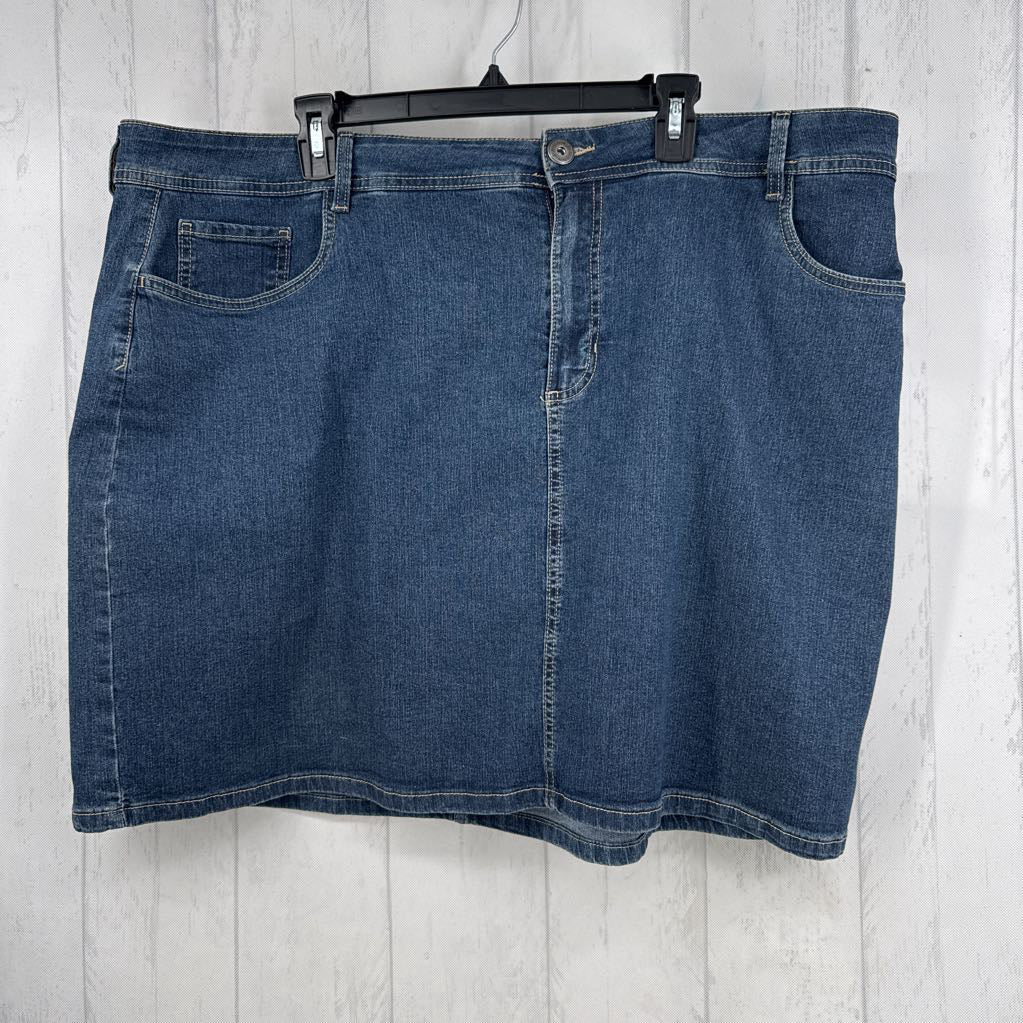24w denim skort