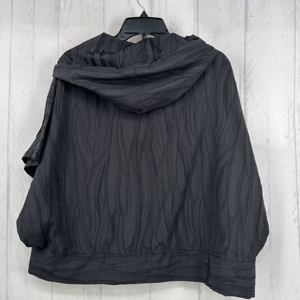 M textured hooded zip-up jacket