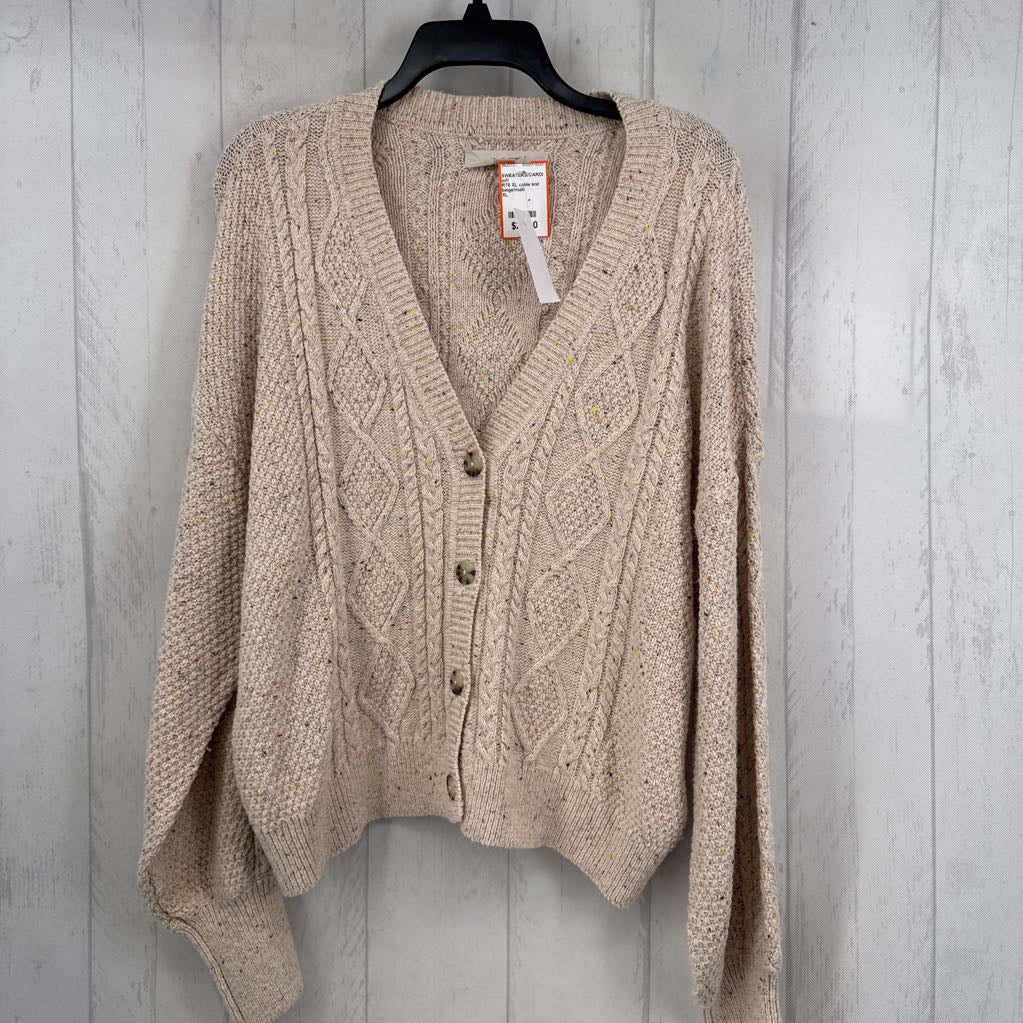 R70 XL cable knit button front cardi