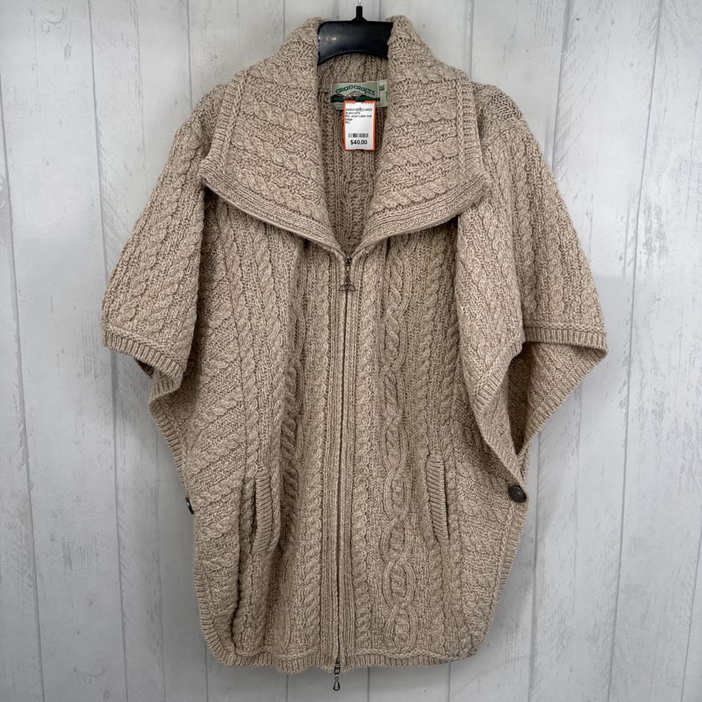 M/L wool cable knit zip-up sweater