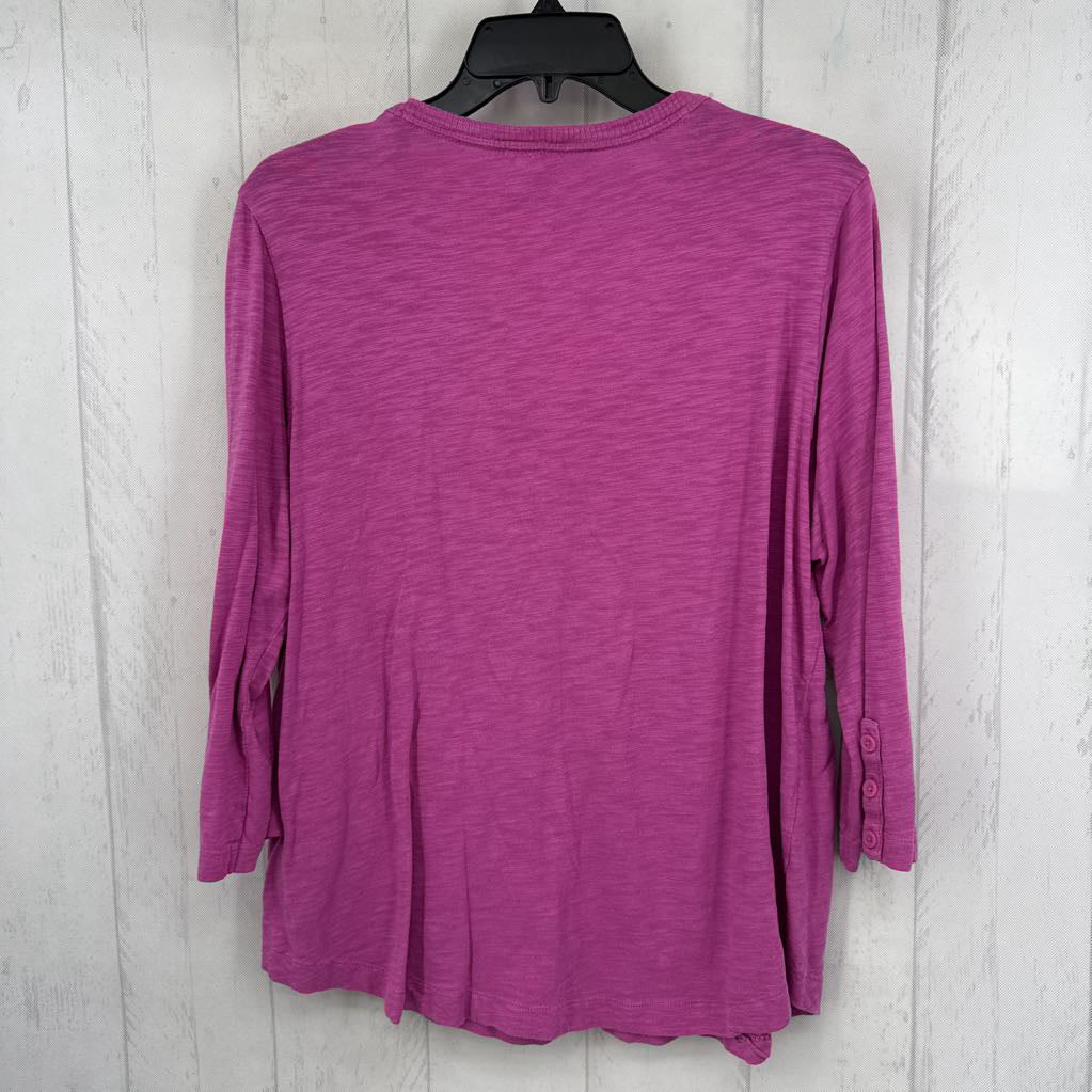 L v-neck 3/4 slv tee