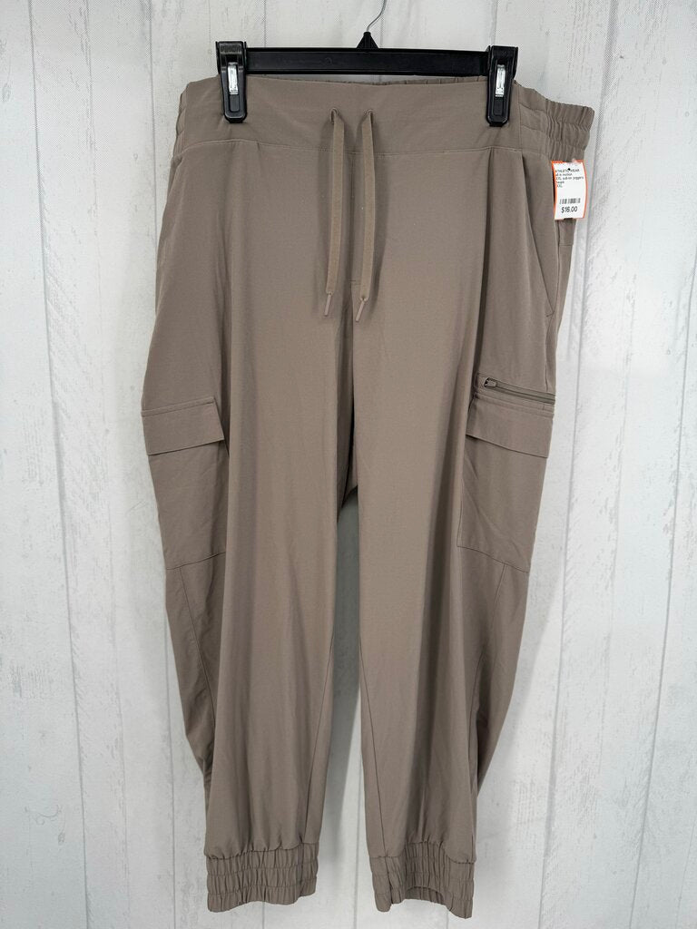 XXL pull-on joggers