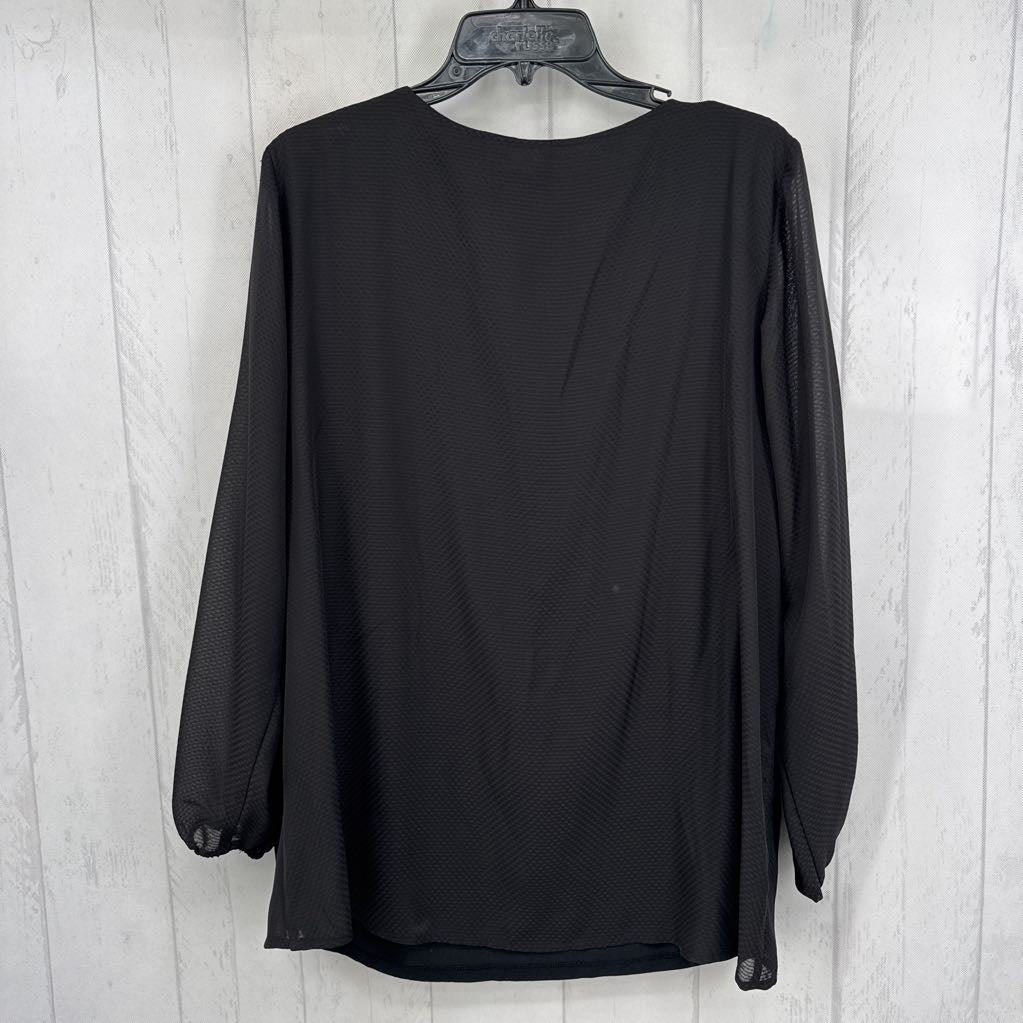 OX textured layered hem l/s top