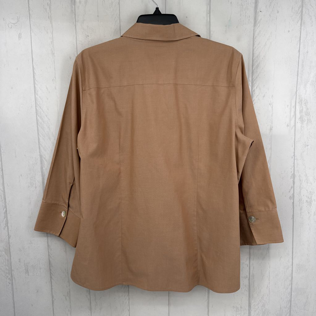 14 button down 3/4 slv top