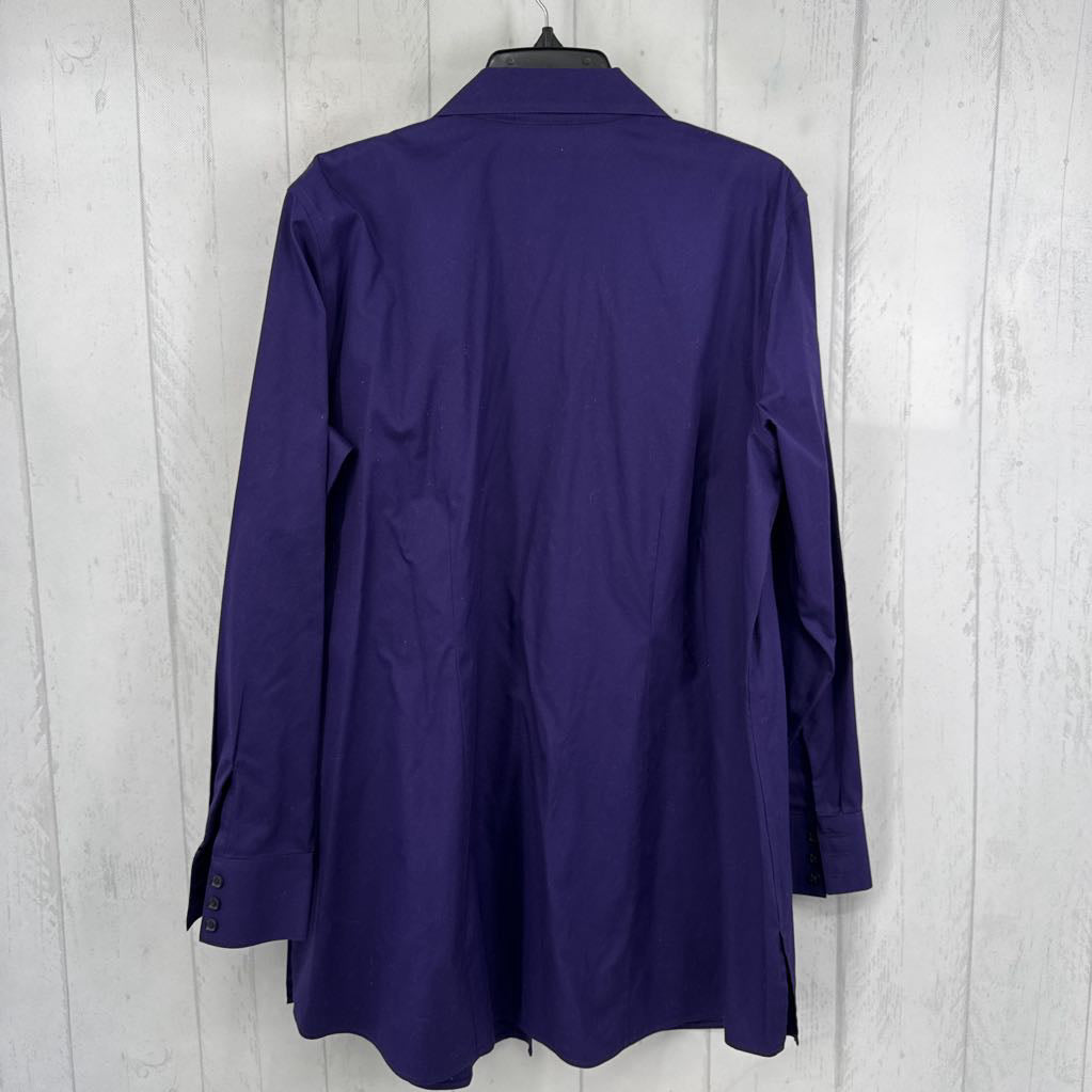 XL button down l/s top