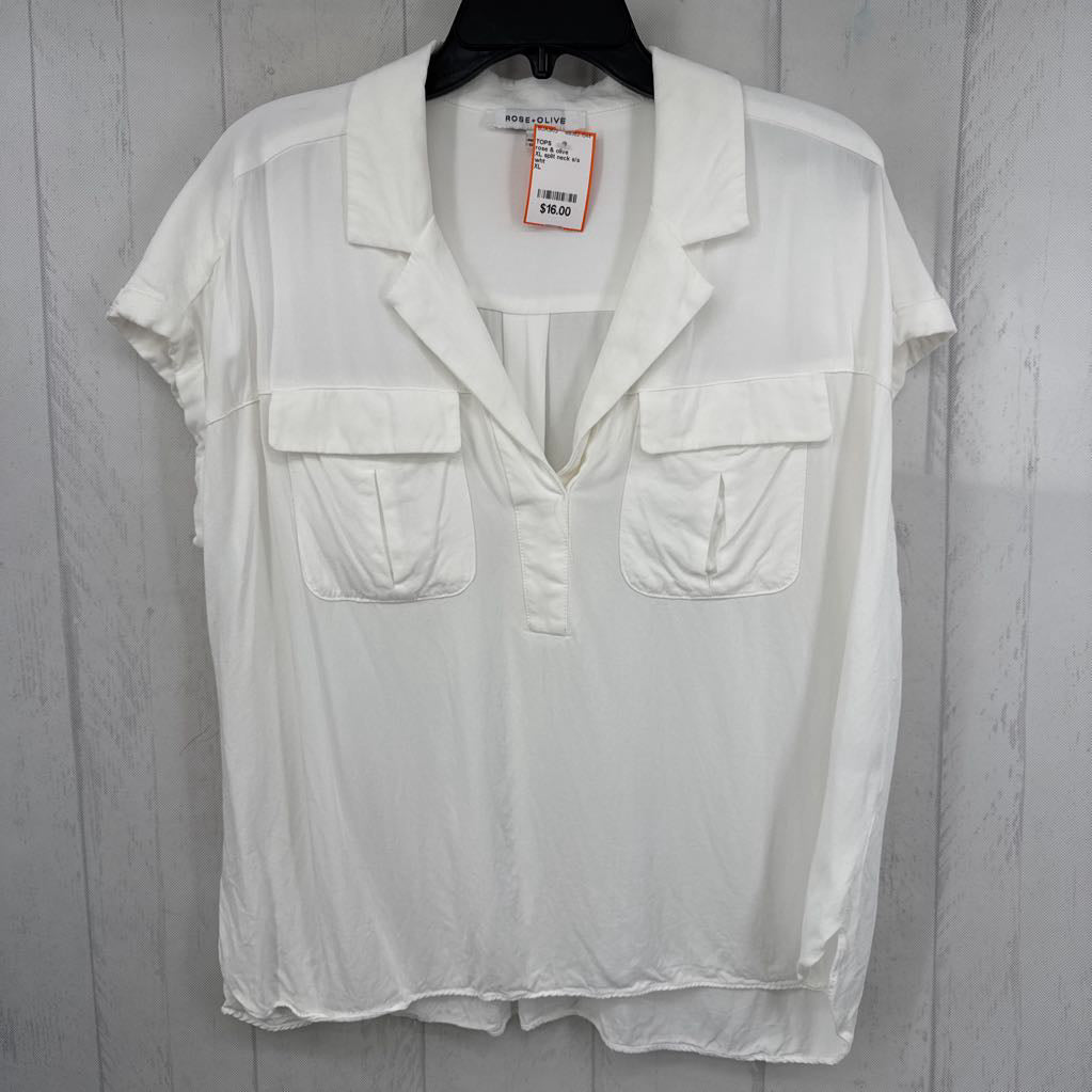 XL split neck s/s top